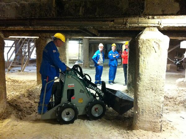 The Sherpa 100ECO mini skid steer is 100% battery-powered, fits everywhere, has no emissions, reduces the risk of injury and saves on labor